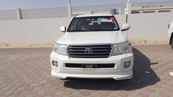 TOYOTA LAND CRUISER GXR V8 2014 jtmhv09j1e4145774