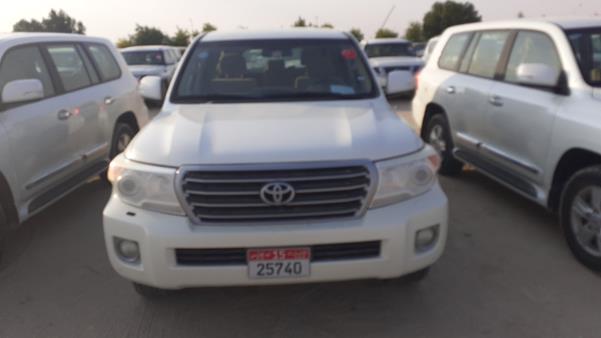 TOYOTA LAND CRUISER GXR V8 2015 jtmhv09j6f4175273