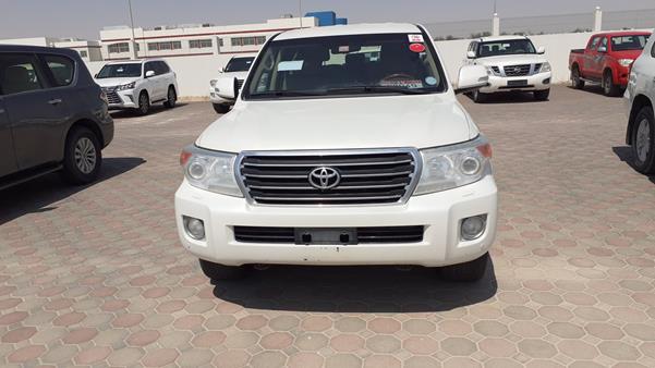 TOYOTA LAND CRUISER GXR V8 2015 jtmhv09j8f4162119