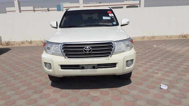 TOYOTA LAND CRUISER GXR V8 2015 jtmhv09jxf4176023