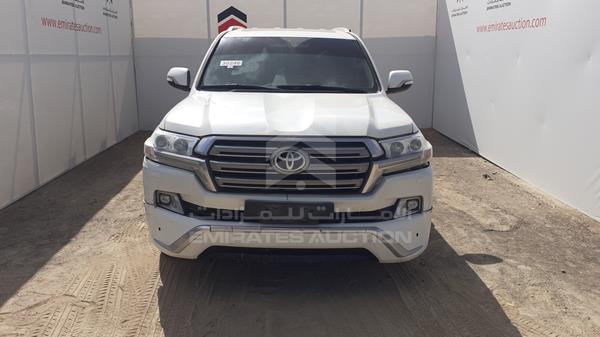 TOYOTA LAND CRUISER 2018 jtmhx01j9j5091750