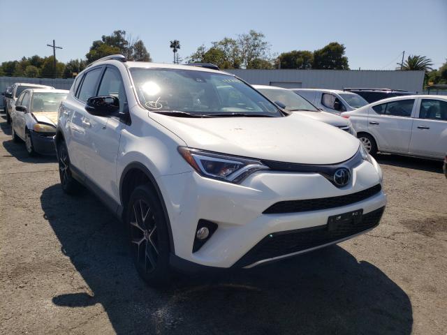 TOYOTA RAV4 SE 2018 jtmjfrev1jd238445