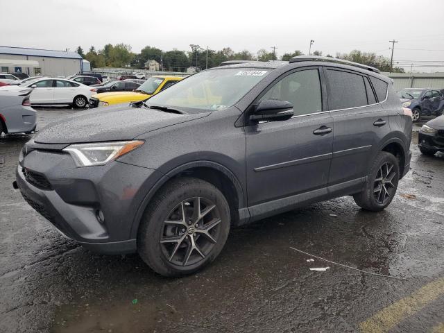 TOYOTA RAV4 SE 2018 jtmjfrev1jj230332