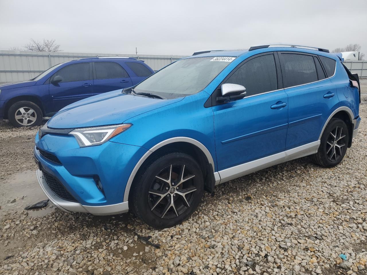 TOYOTA RAV 4 2016 jtmjfrev2gd179107