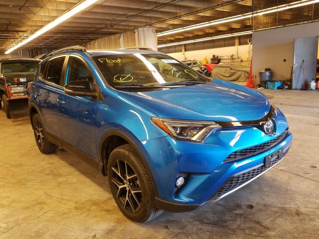 TOYOTA RAV4 SE 2017 jtmjfrev4hj700766