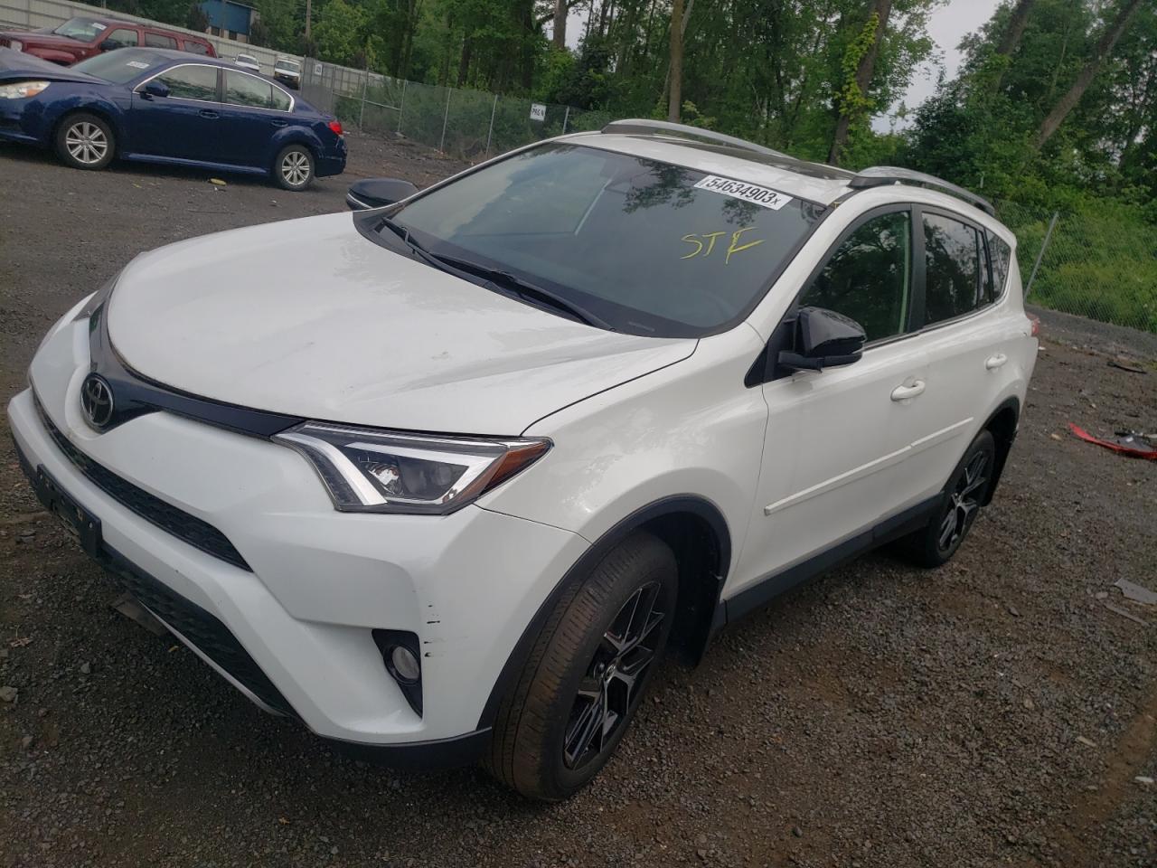 TOYOTA RAV 4 2018 jtmjfrev7jd227062