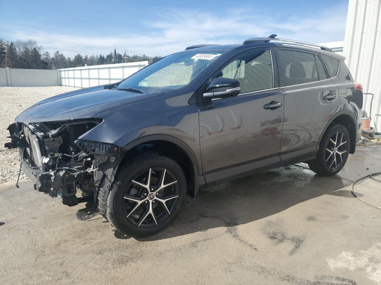 TOYOTA RAV 4 2018 jtmjfrev8jj234989