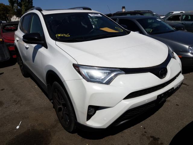 TOYOTA RAV4 SE 2017 jtmjfrevxhj155687