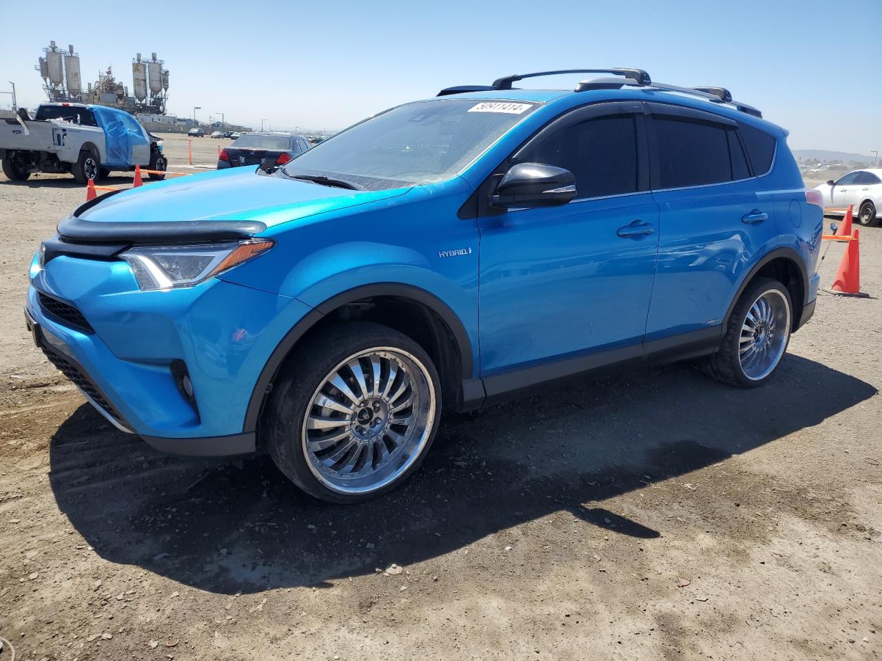 TOYOTA RAV 4 2017 jtmjjrev3hd105517