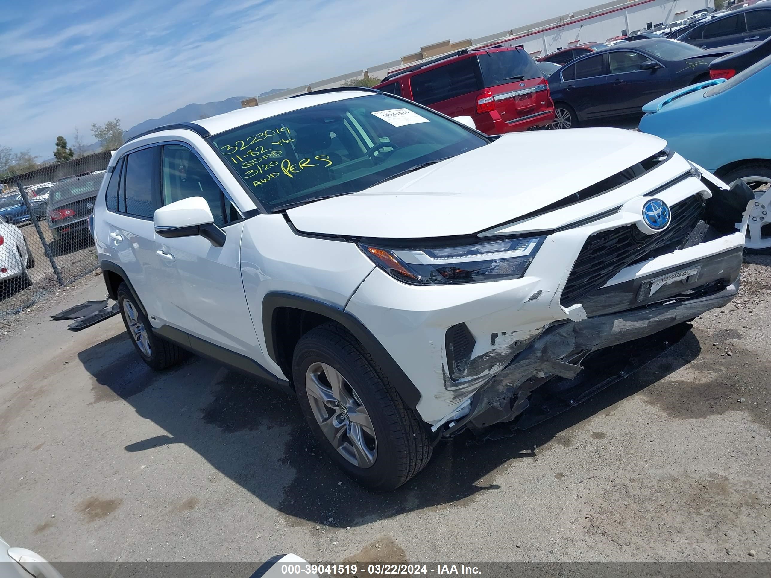 TOYOTA RAV 4 2024 jtmmwrfv0rd220199