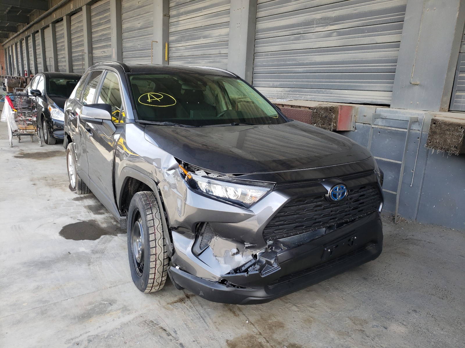 TOYOTA RAV4 LE 2020 jtmmwrfv7ld549229