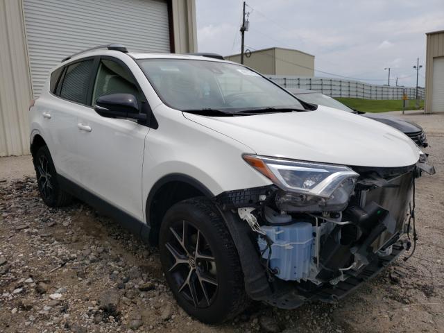 TOYOTA RAV4 SE 2018 jtmnfrev2jj165363