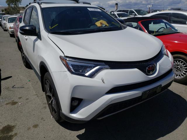 TOYOTA RAV4 SE 2017 jtmnfrev3hj716376