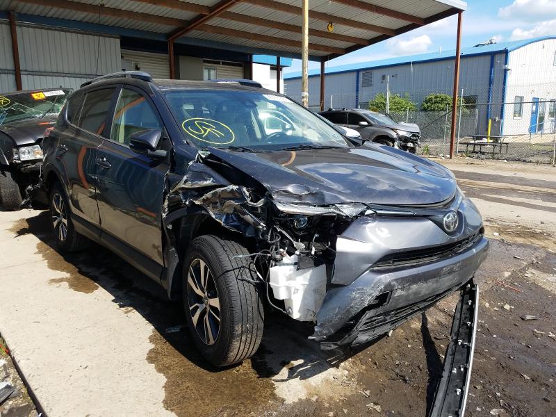 TOYOTA RAV4 XLE 2017 jtmrfrev0hj715879