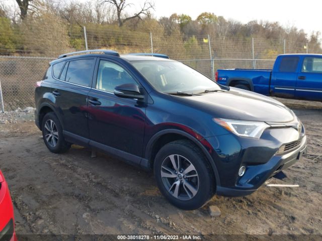 TOYOTA RAV4 2018 jtmrfrev0jj194586