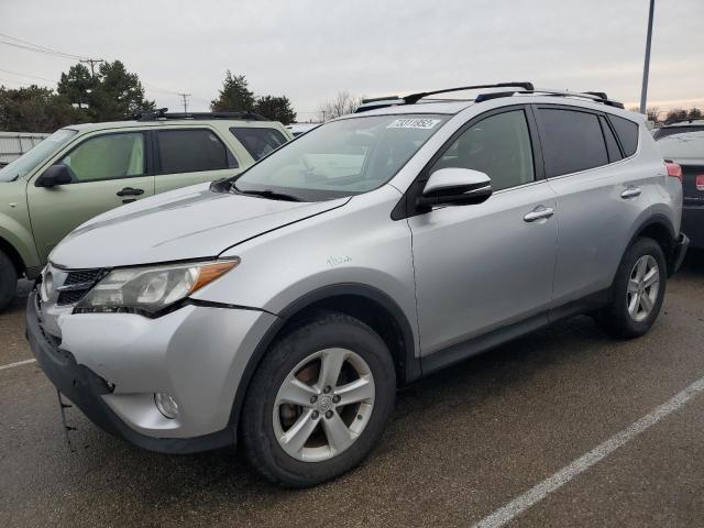 TOYOTA RAV4 XLE 2013 jtmrfrev1d5013184