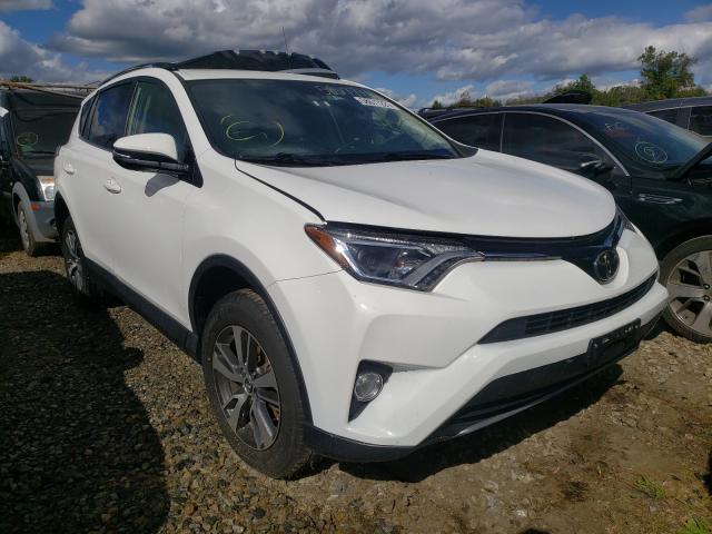 TOYOTA RAV4 XLE 2017 jtmrfrev1hd204552