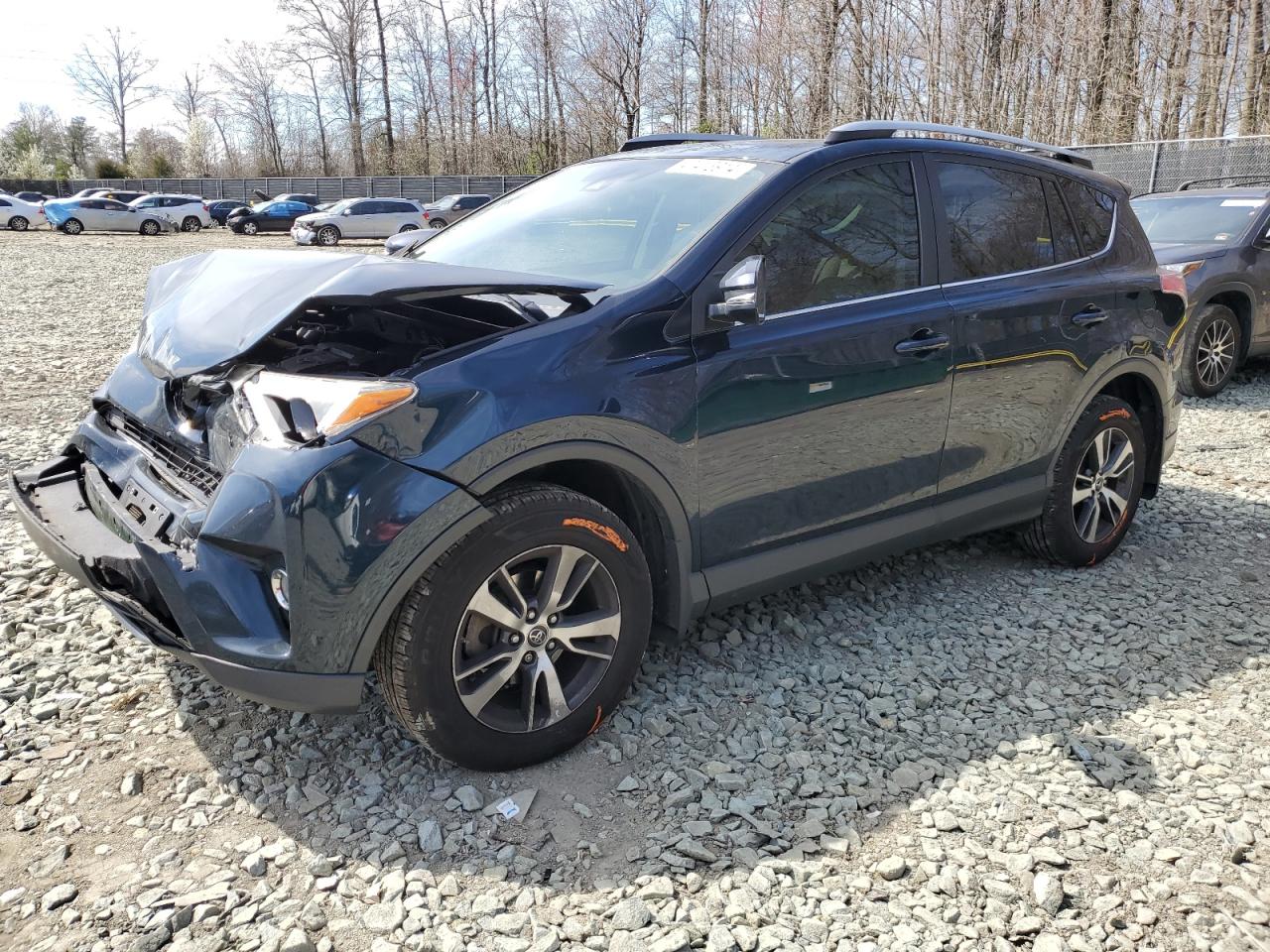 TOYOTA RAV 4 2017 jtmrfrev1hj127523