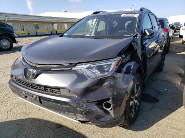 TOYOTA RAV4 XLE 2017 jtmrfrev2hd198664