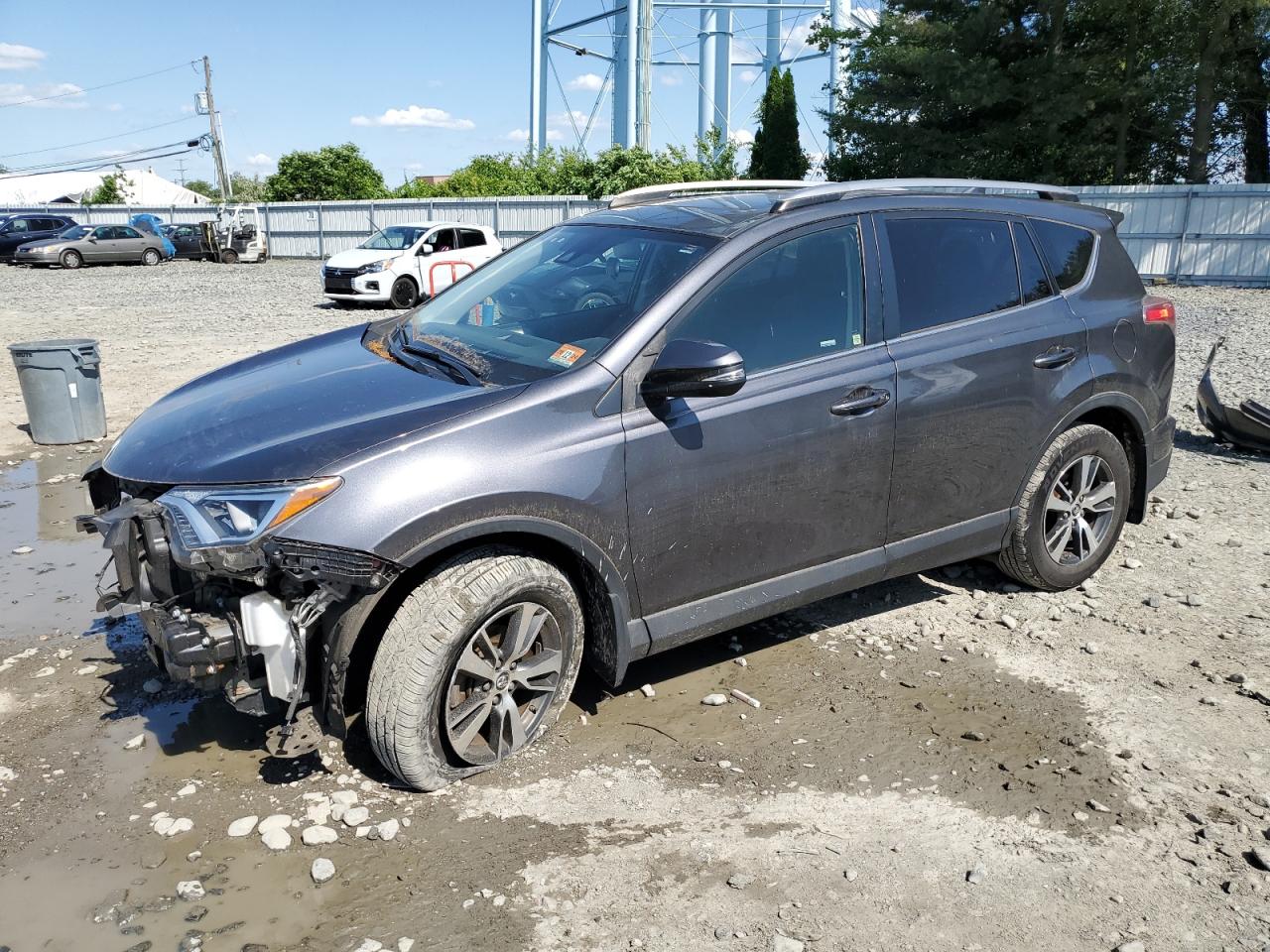 TOYOTA RAV 4 2017 jtmrfrev4hd198682