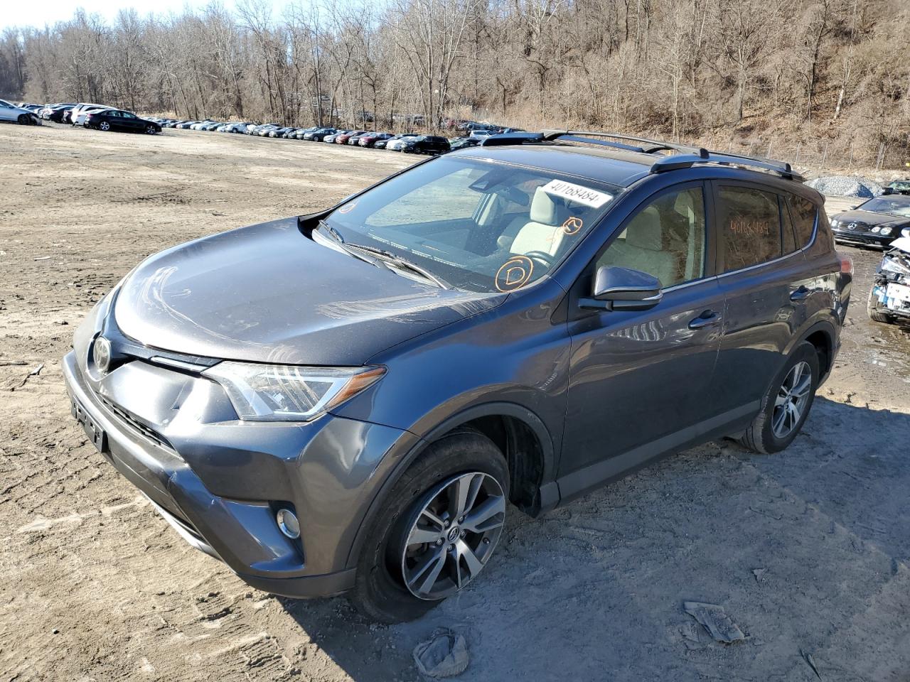 TOYOTA RAV4 2017 jtmrfrev4hj112921