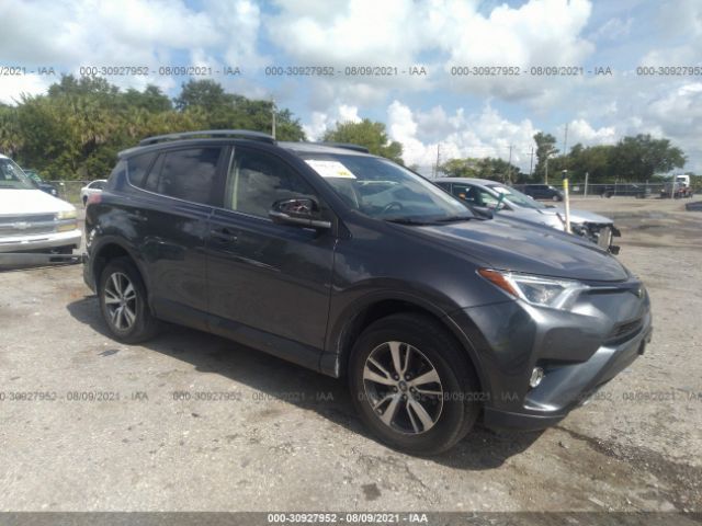 TOYOTA RAV4 2017 jtmrfrev5hd209933