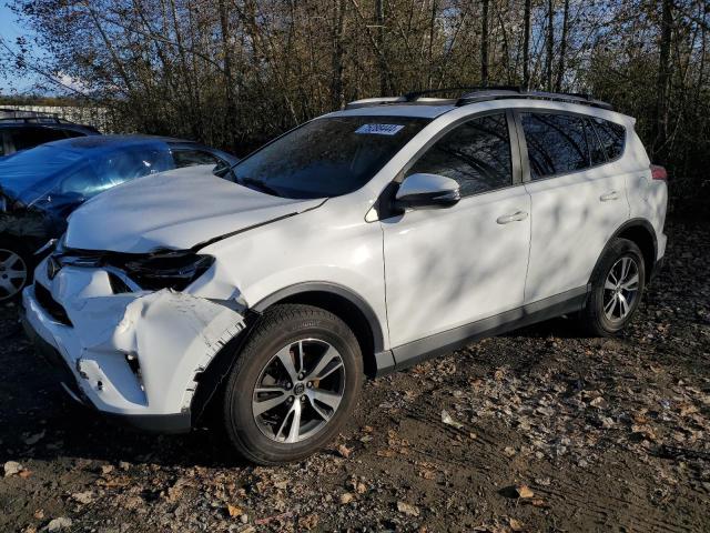 TOYOTA RAV4 XLE 2017 jtmrfrev5hd214856