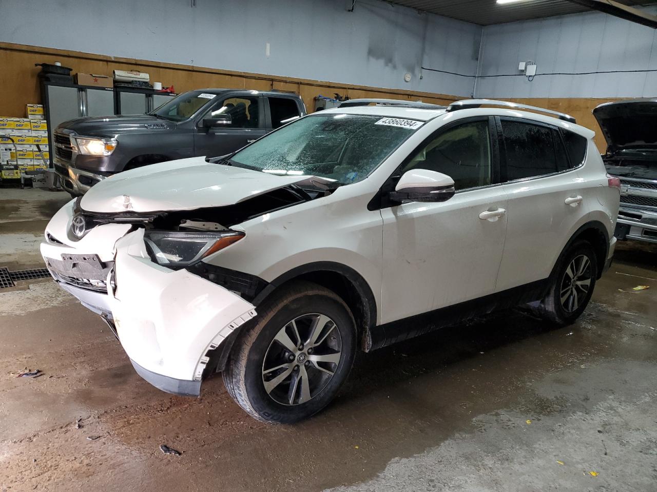 TOYOTA RAV 4 2017 jtmrfrev5hj174215