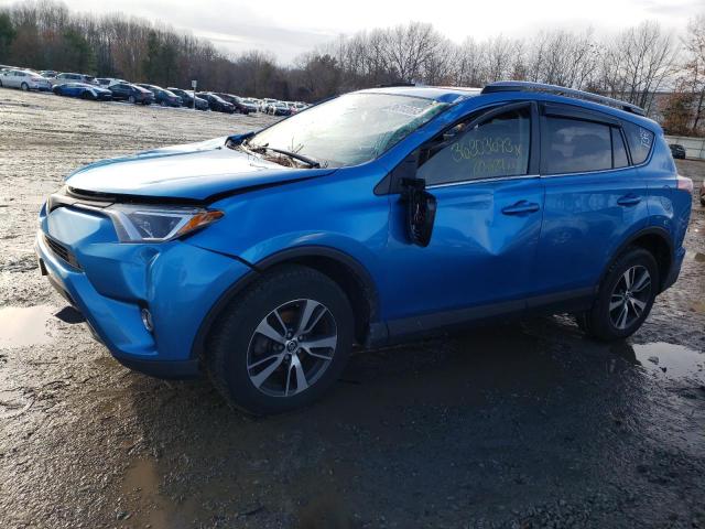 TOYOTA RAV4 XLE 2017 jtmrfrev6hd201761