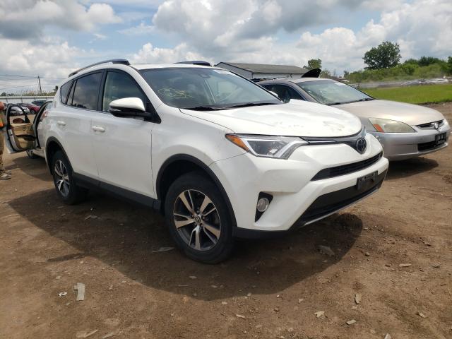 TOYOTA RAV4 XLE 2017 jtmrfrev7hj112850