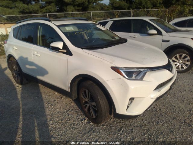 TOYOTA RAV4 2017 jtmrfrev7hj710596