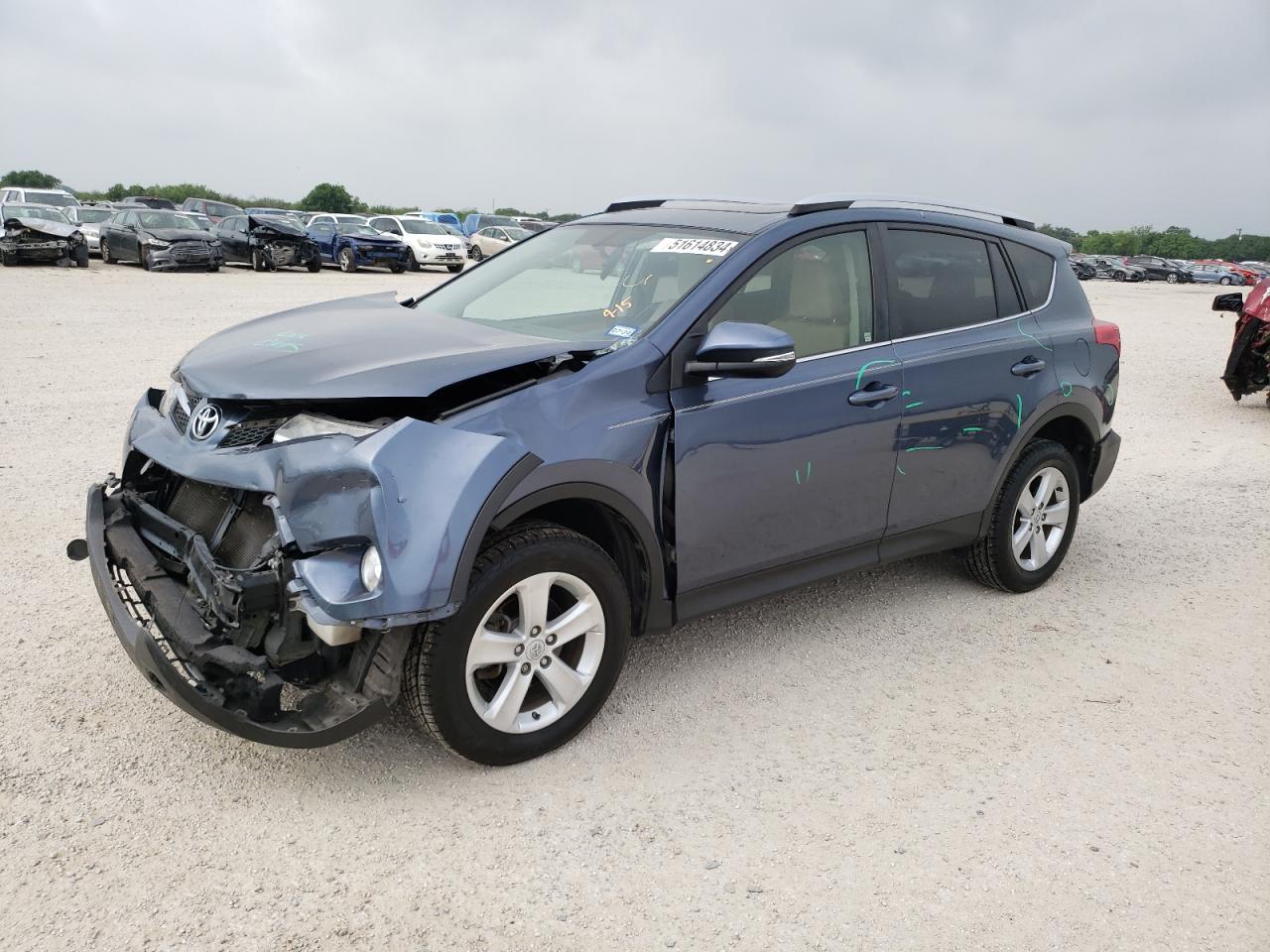 TOYOTA RAV 4 2014 jtmrfrev8ed049929