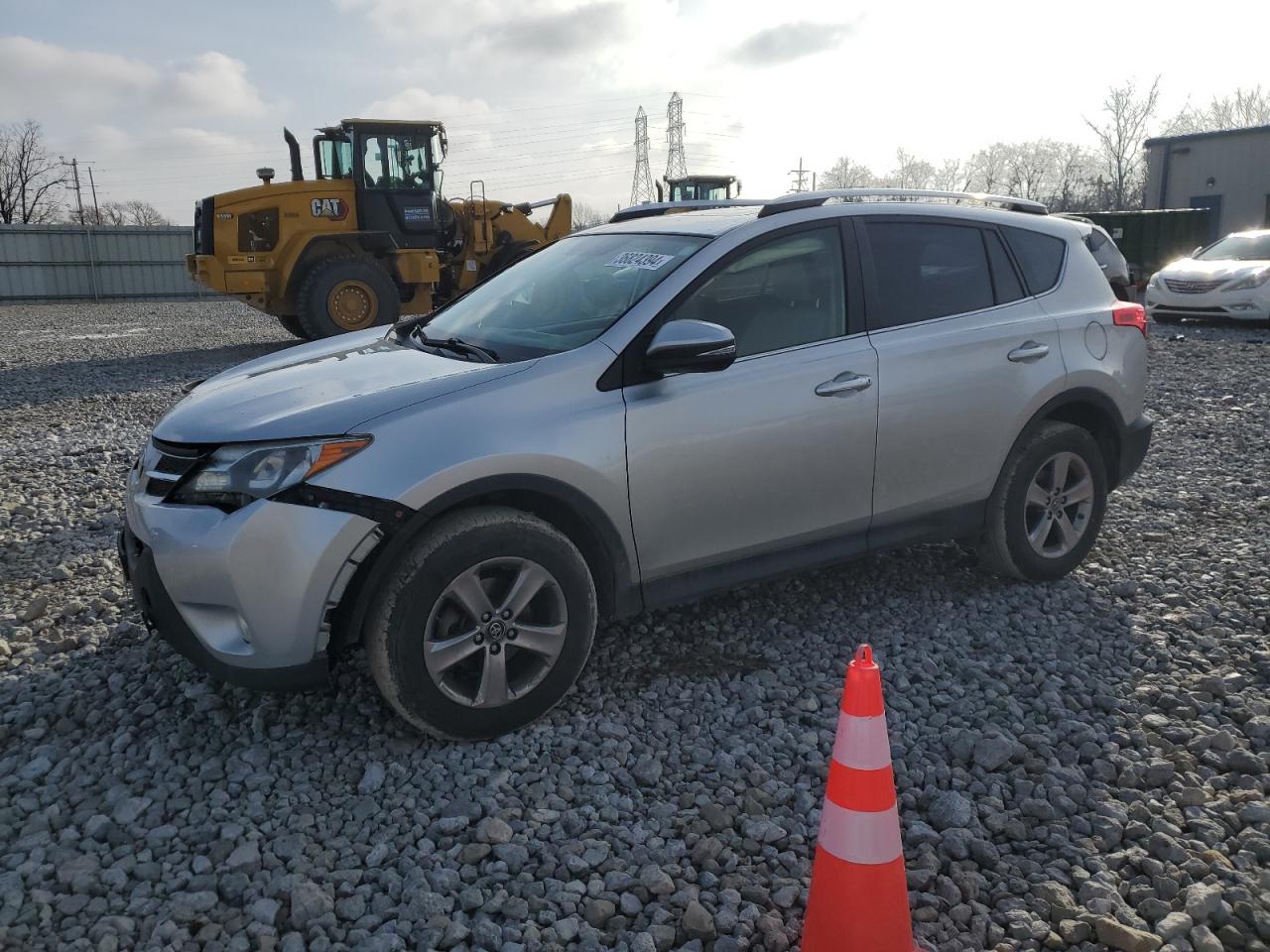 TOYOTA RAV 4 2015 jtmrfrev8fd111475