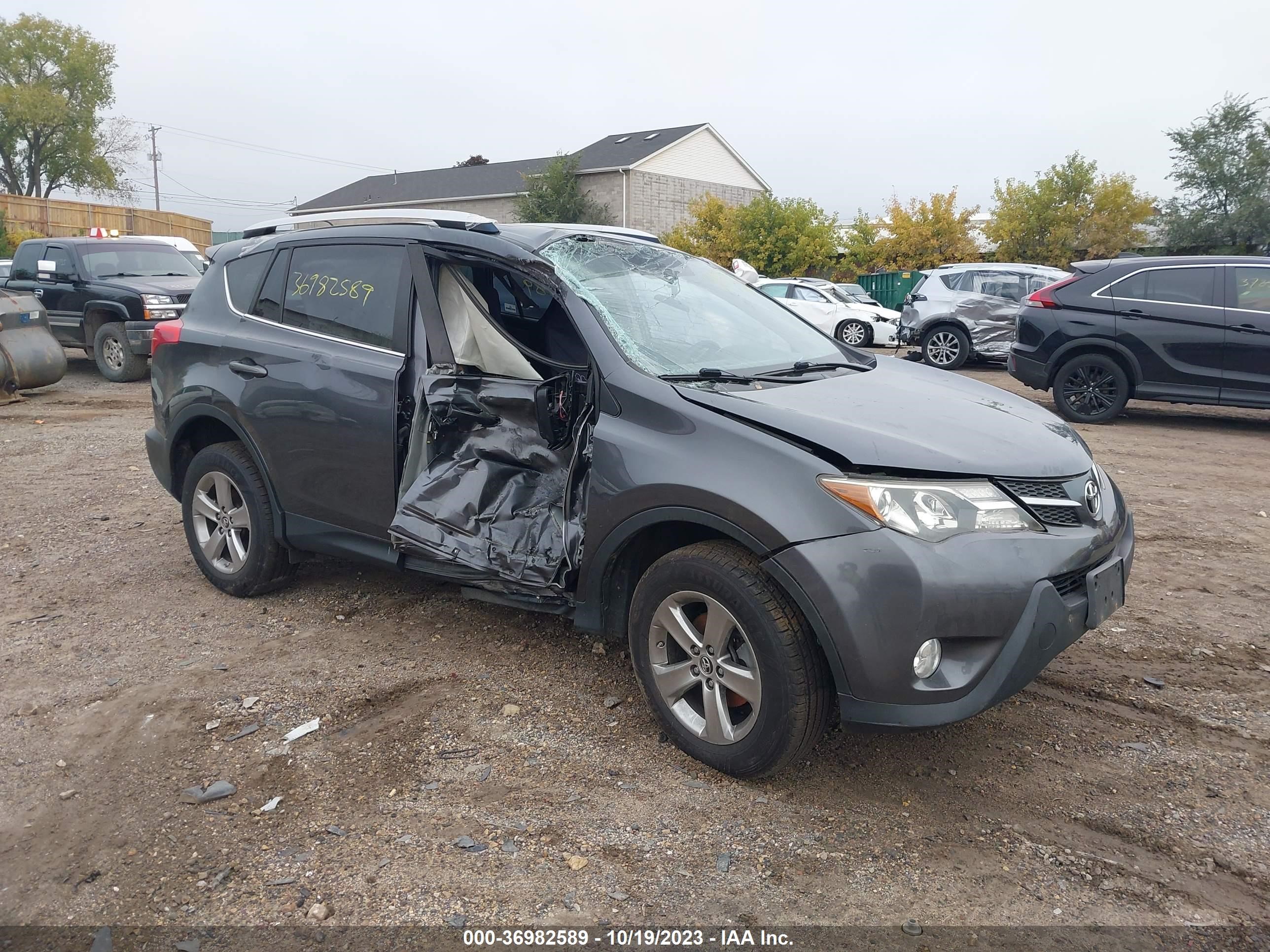 TOYOTA RAV 4 2015 jtmrfrev8fd134254