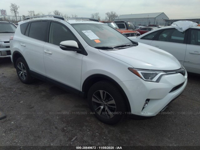 TOYOTA RAV4 2017 jtmrfrev8hd205200