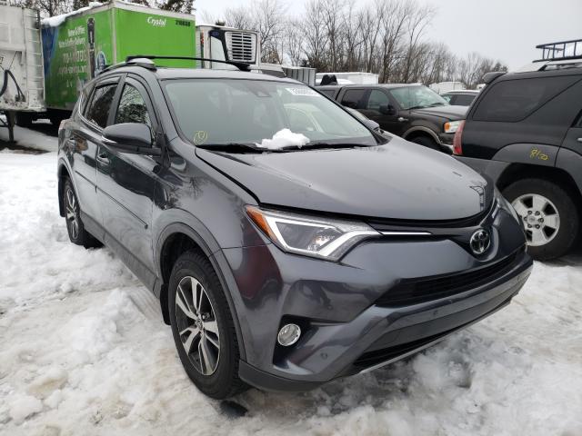 TOYOTA RAV4 XLE 2017 jtmrfrev8hd211918