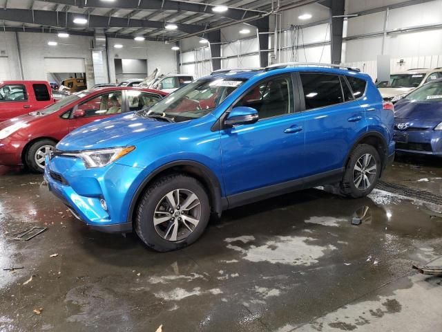 TOYOTA RAV4 XLE 2017 jtmrfrev8hj120598