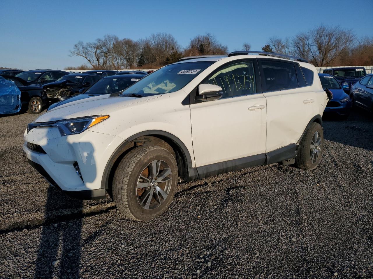 TOYOTA RAV 4 2017 jtmrfrev8hj130077