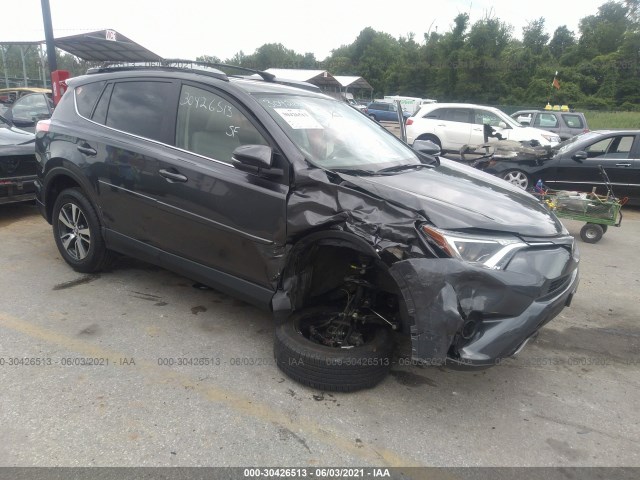 TOYOTA RAV4 2017 jtmrfrev8hj130547