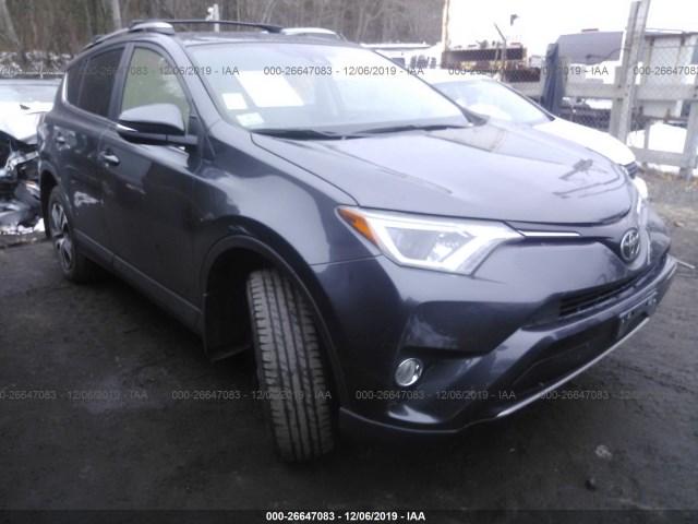 TOYOTA RAV4 2017 jtmrfrev8hj131469