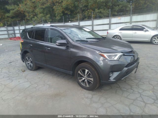 TOYOTA RAV4 2017 jtmrfrev8hj707979