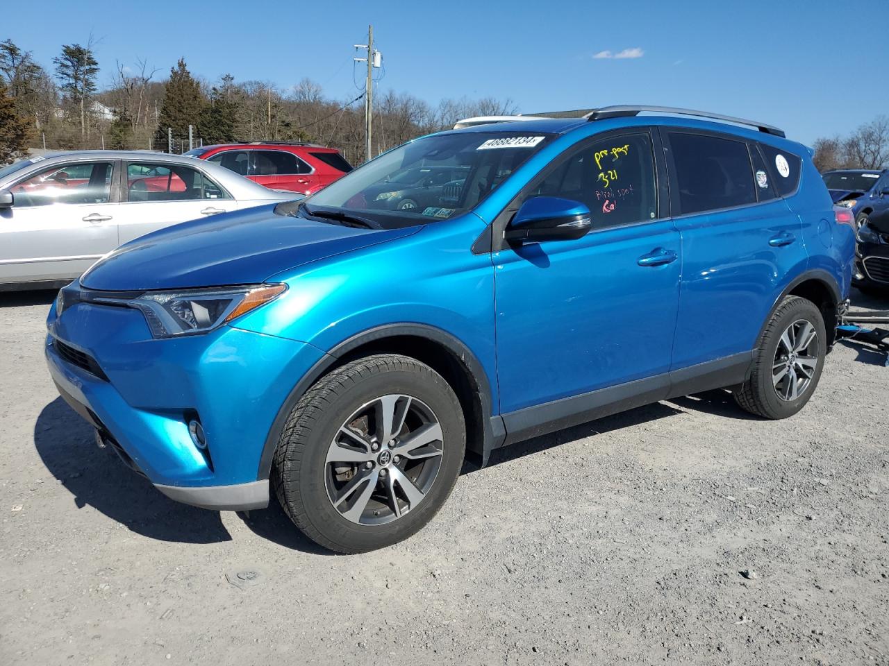 TOYOTA RAV 4 2018 jtmrfrev8jd224982