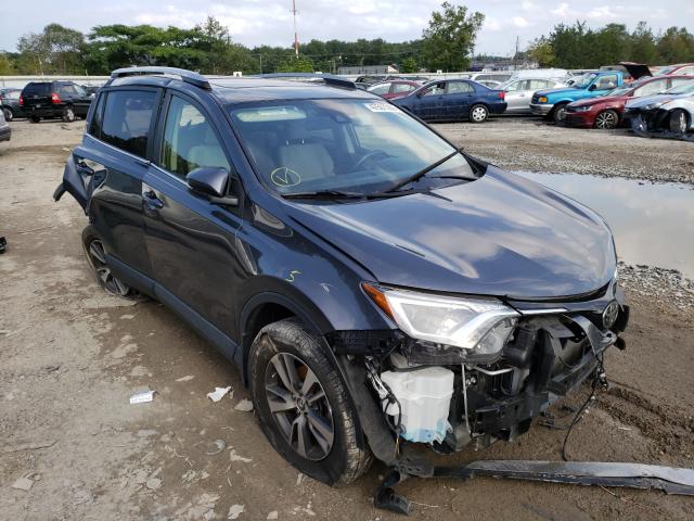 TOYOTA RAV4 XLE 2017 jtmrfrevxhd212665