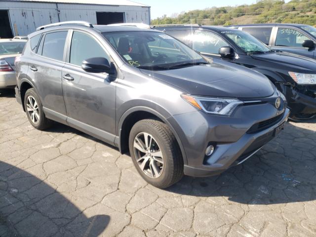 TOYOTA RAV4 XLE 2017 jtmrfrevxhd220295