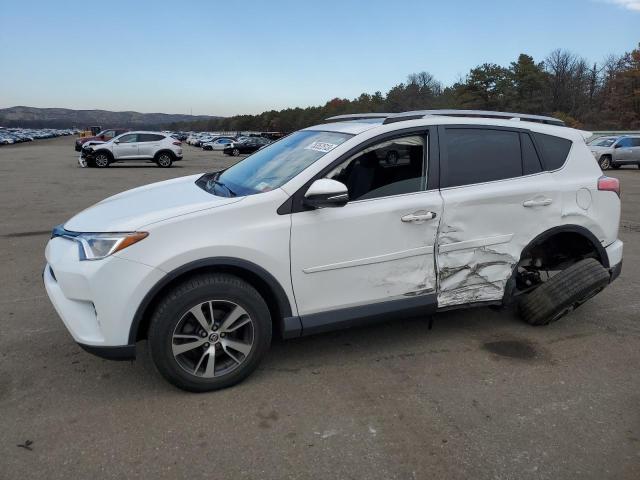 TOYOTA RAV4 2018 jtmrfrevxjd249379