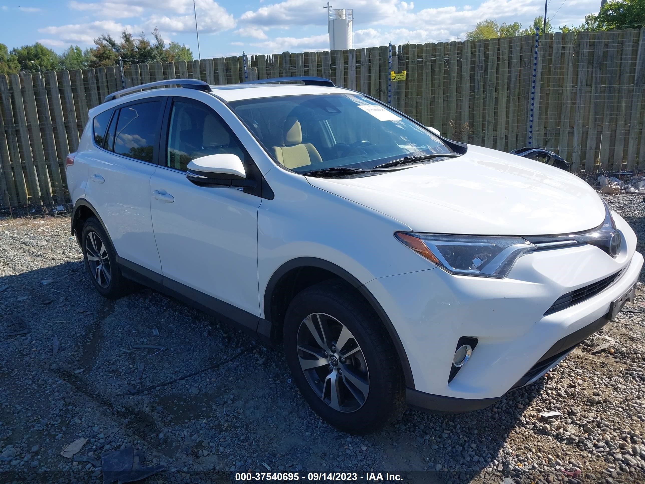 TOYOTA RAV 4 2018 jtmrfrevxjj725003