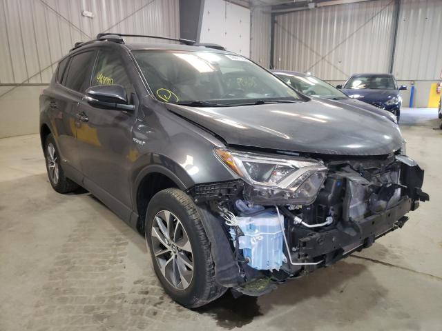 TOYOTA RAV4 2017 jtmrjrev1hd100139