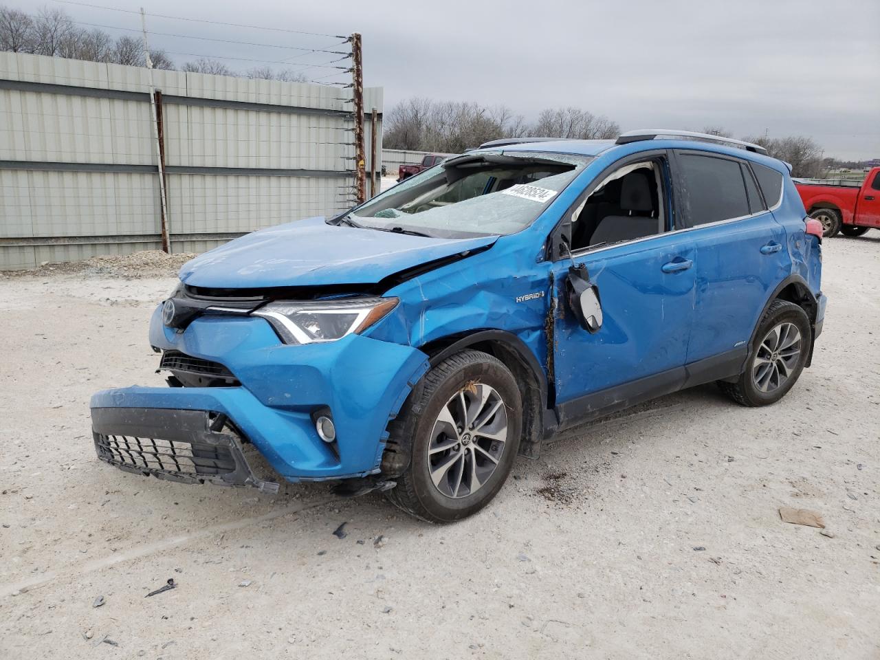 TOYOTA RAV 4 2017 jtmrjrev1hd127938