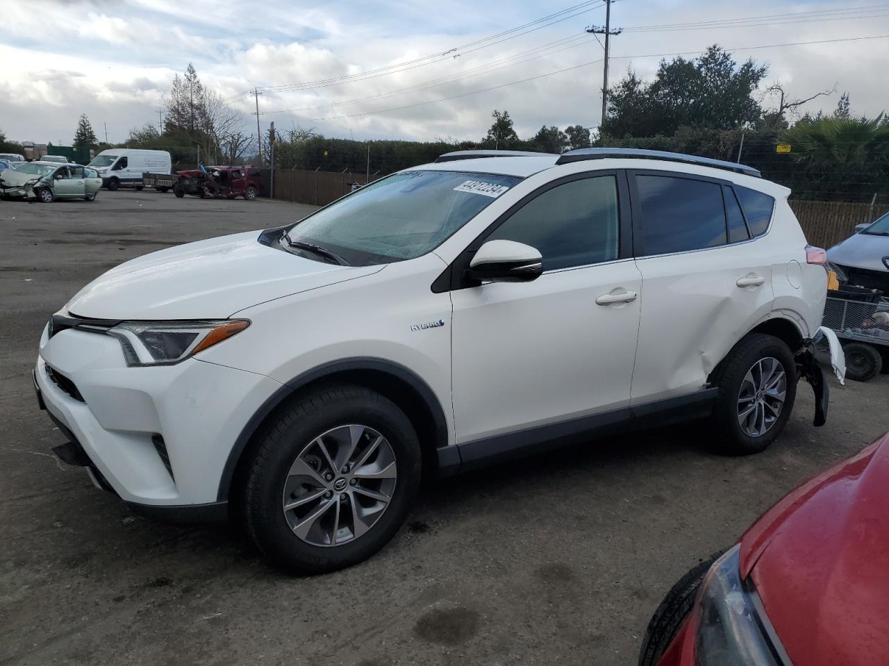 TOYOTA RAV 4 2018 jtmrjrev5jd257646