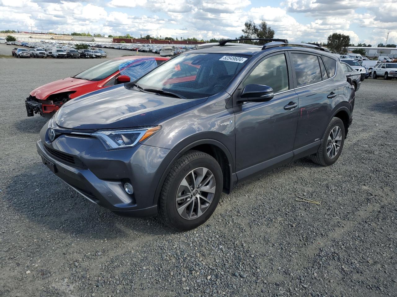 TOYOTA RAV 4 2017 jtmrjrev6hd151071